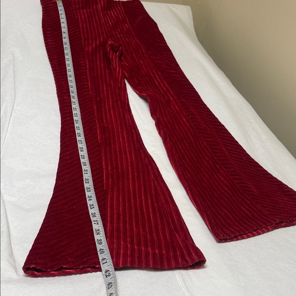 ❣️ FREE PEOPLE PENNY PULL ON VELVET PANT SALSA❣️ - Picture 9 of 15